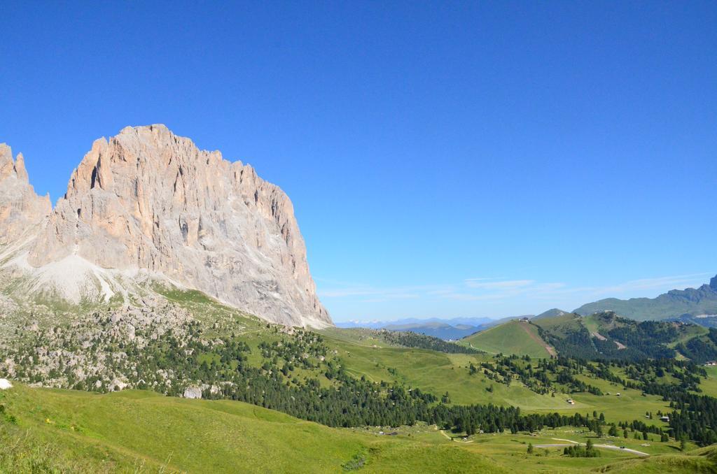 Hotel Oswald Selva di Val Gardena Bagian luar foto